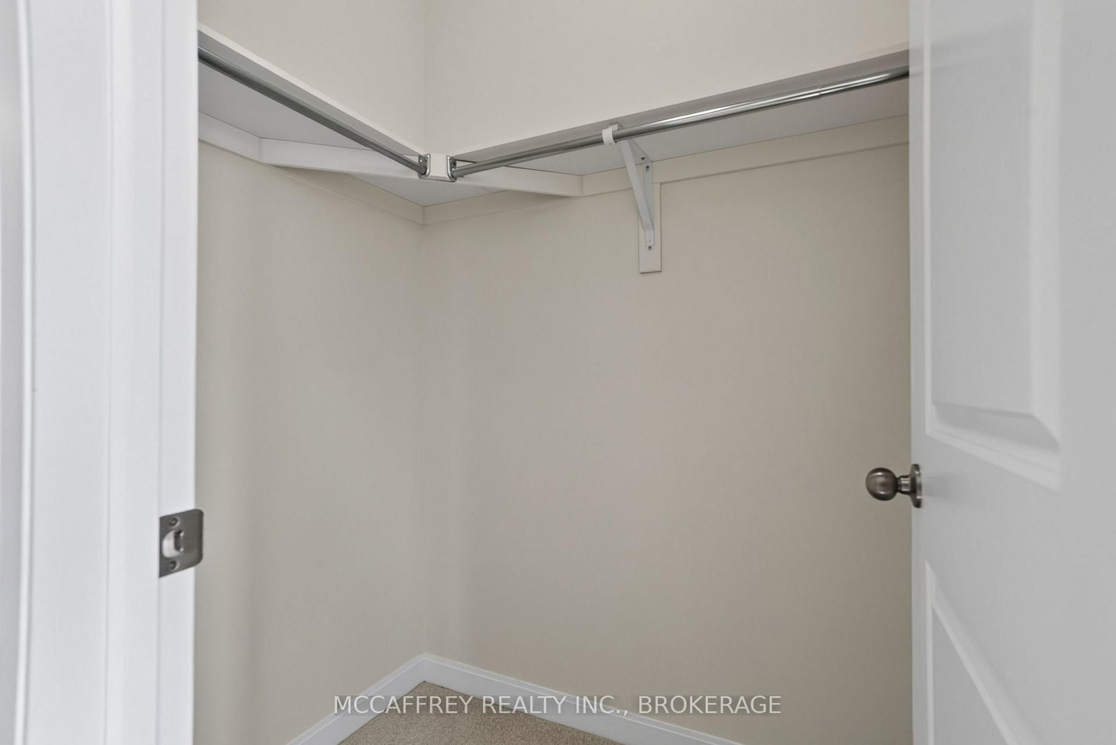 42 Golf Links Drive • Bath, ON photo 21