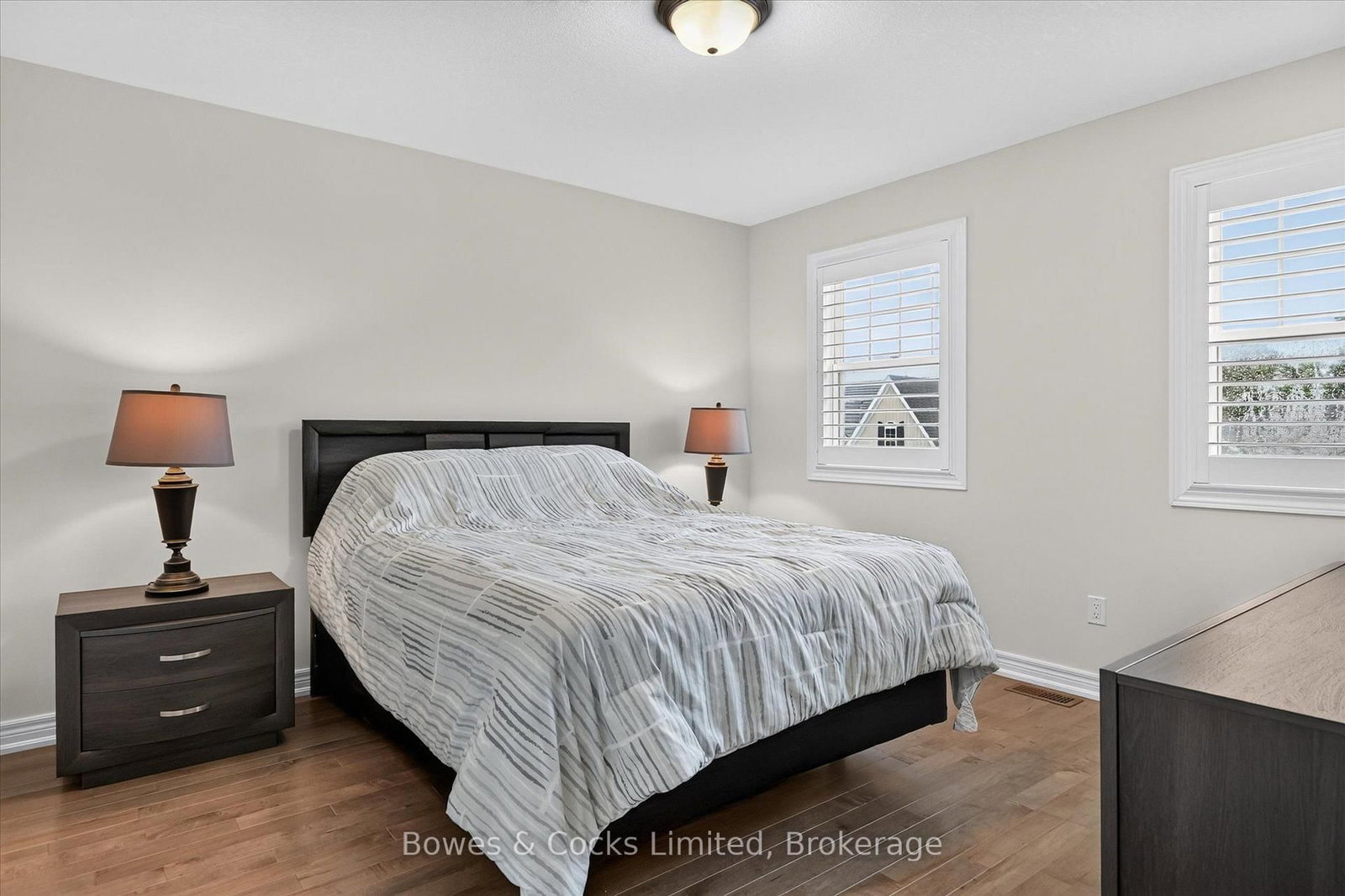 534 Grange Way • Peterborough, ON photo 37