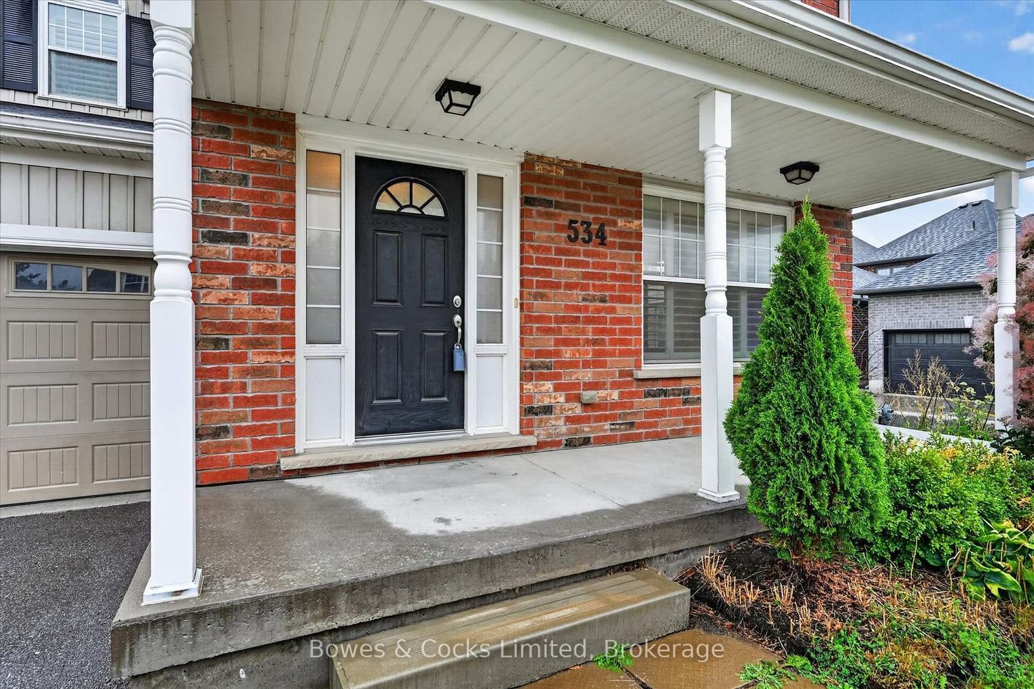 534 Grange Way • Peterborough, ON photo 4