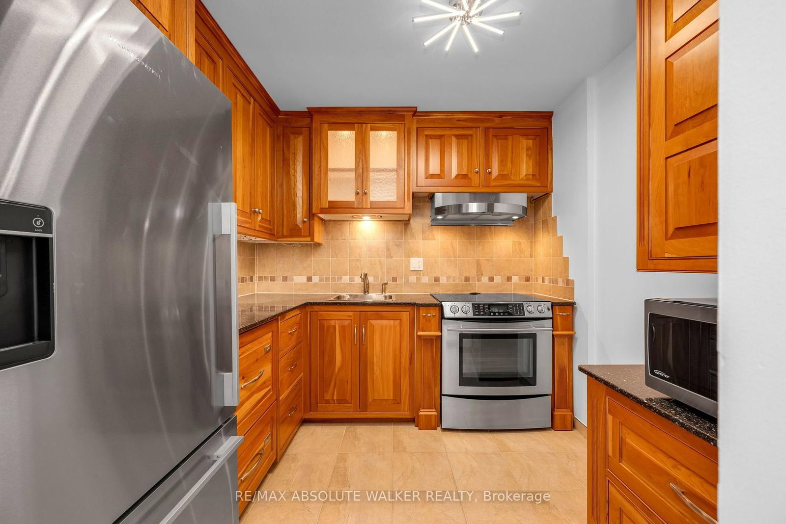 71 Somerset Street W • #1003 • Ottawa, ON photo 10