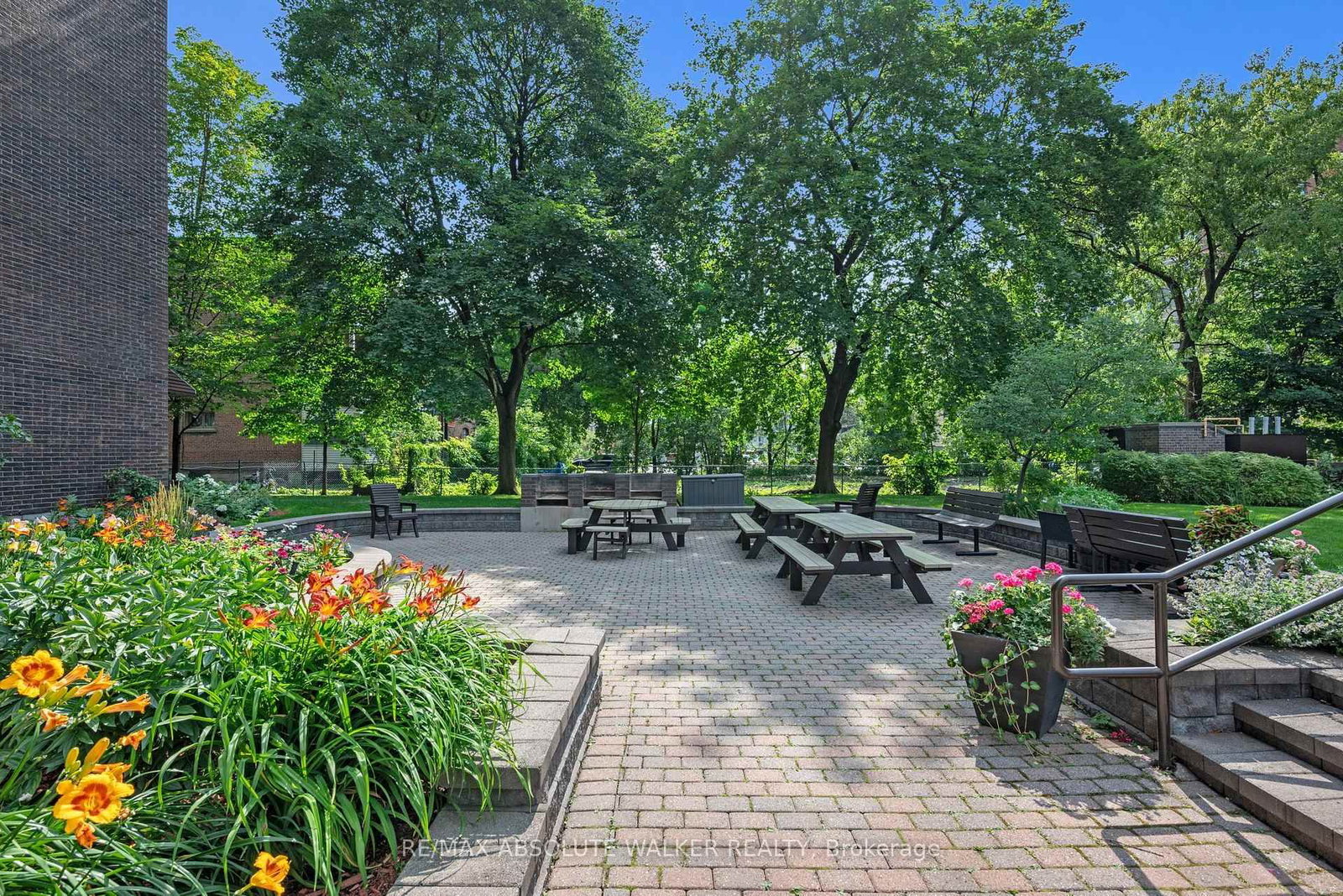 71 Somerset Street W • #1003 • Ottawa, ON photo 36