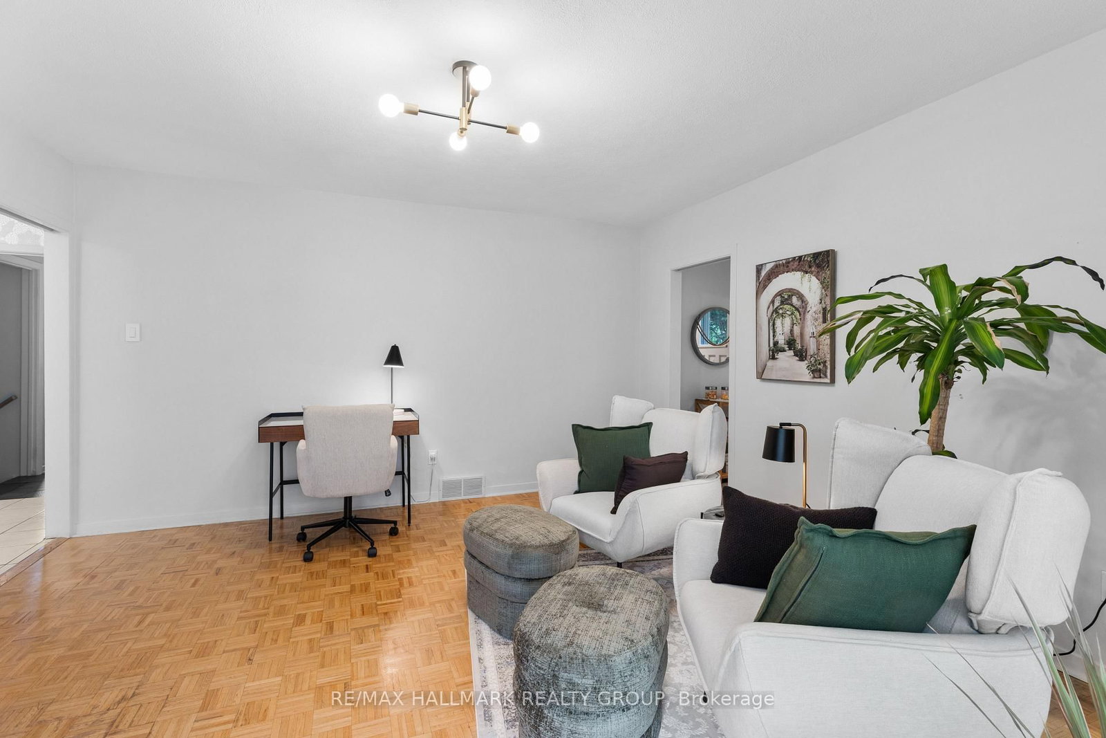 932 Dresden Crescent • Ottawa, ON photo 14