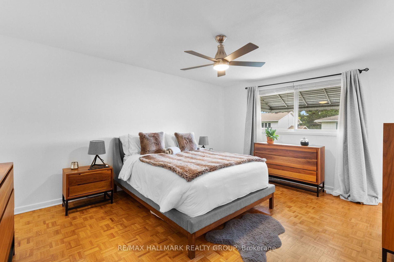 932 Dresden Crescent • Ottawa, ON photo 21