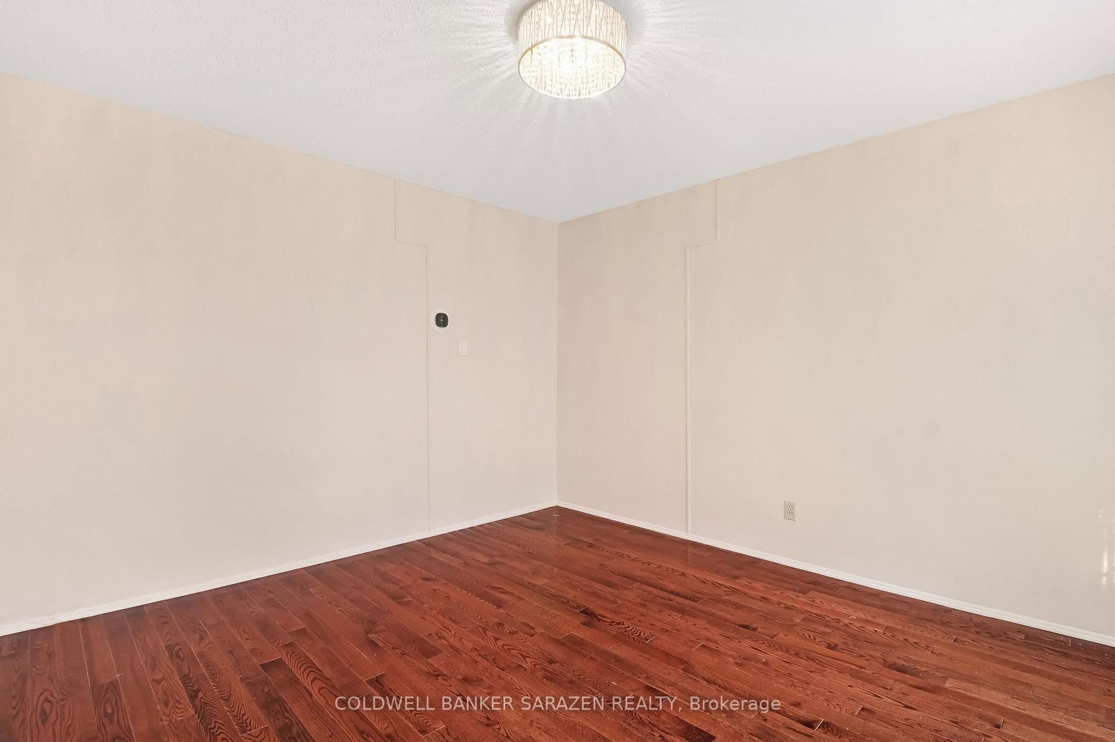 1035 PLANTE Drive • Ottawa, ON photo 10