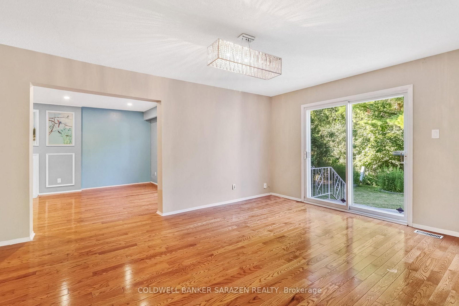 1035 PLANTE Drive • Ottawa, ON photo 17