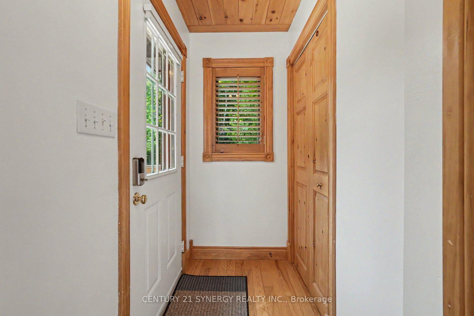 1430 Wagner Road • Sharbot Lake, ON photo 5