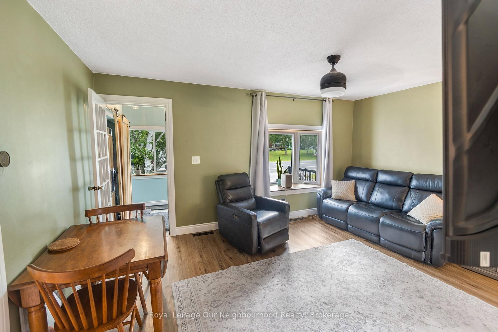 1397 Ontario Street • Cobourg, ON photo 9