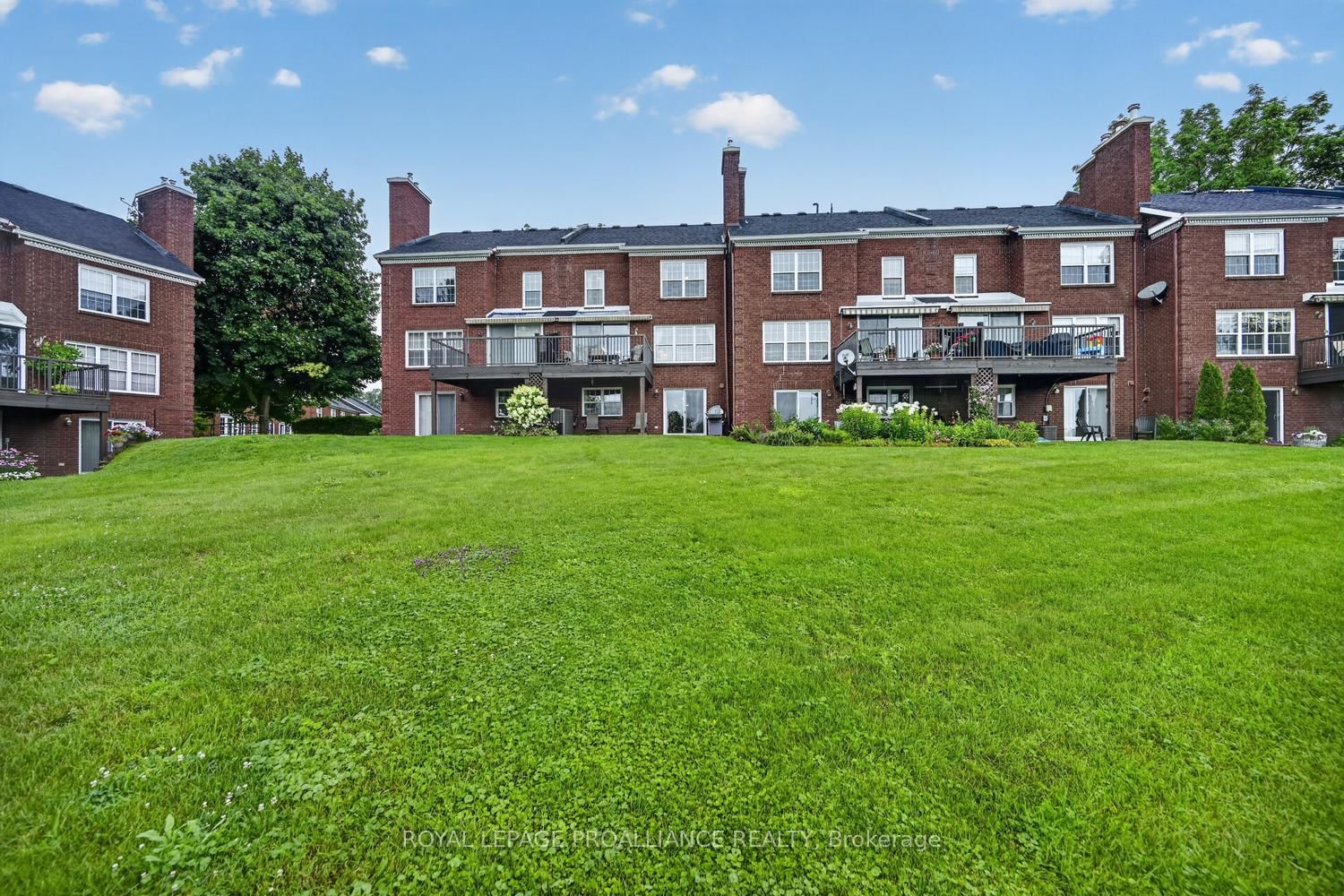 25 Country Club Place • Brockville, ON photo 39
