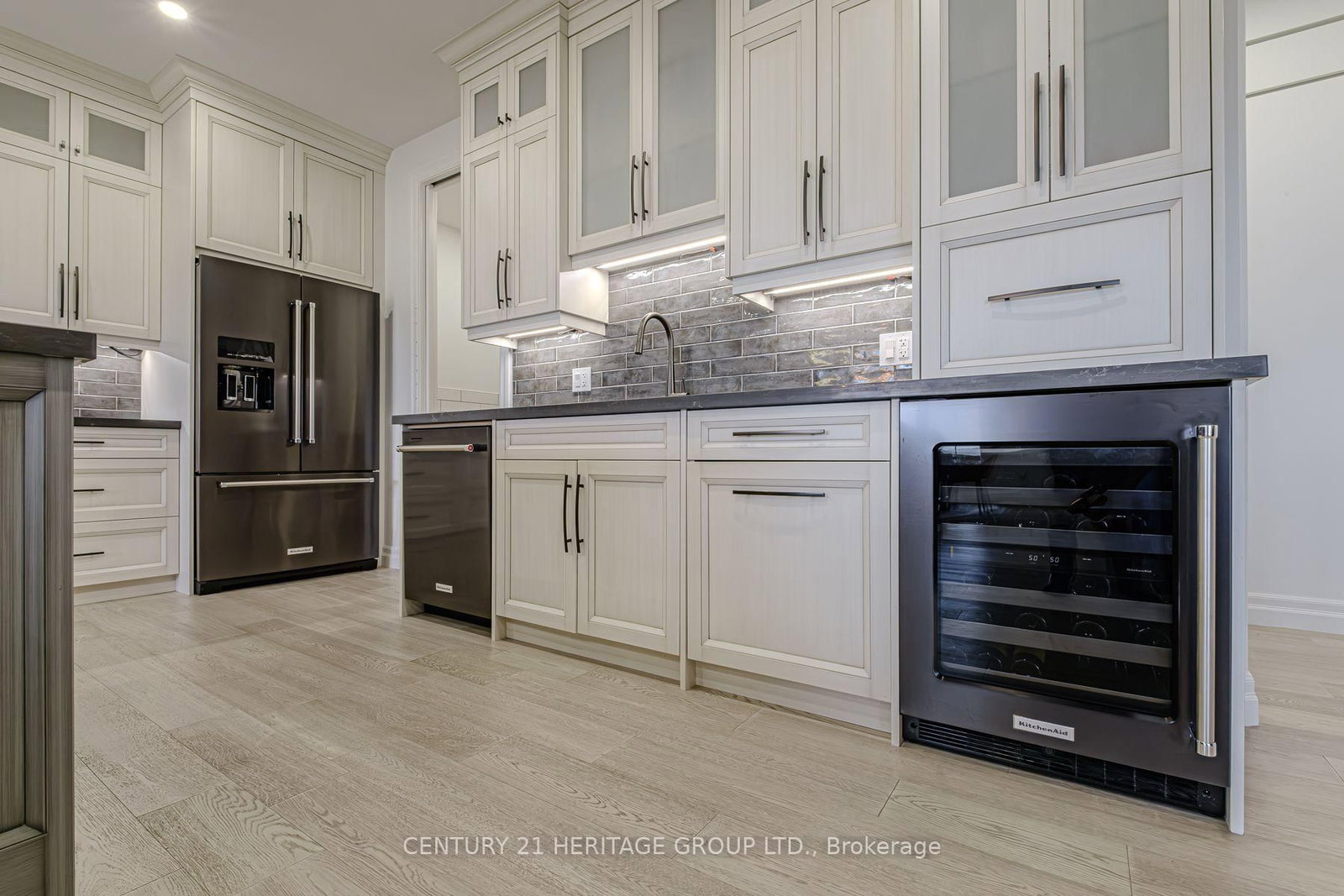 18 Bannister Street • Brant, ON photo 13