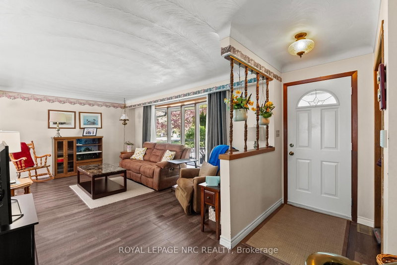 21 Upper Canada Drive