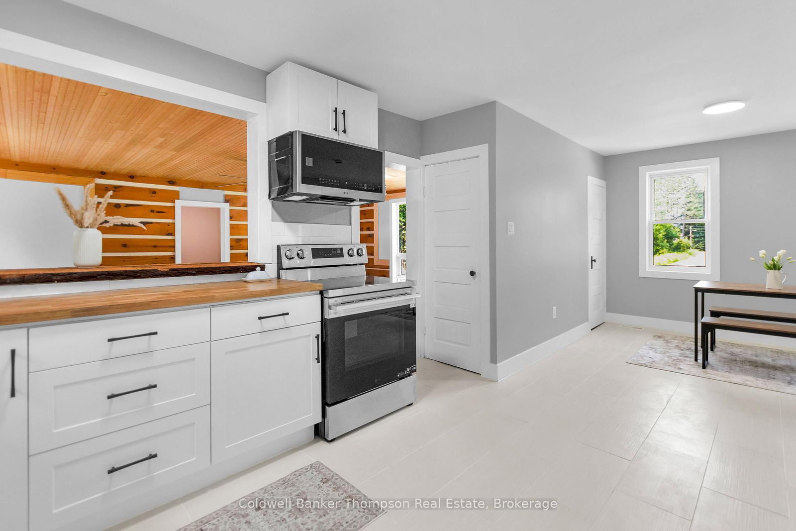 254 Main Street • Kearney, ON photo 17