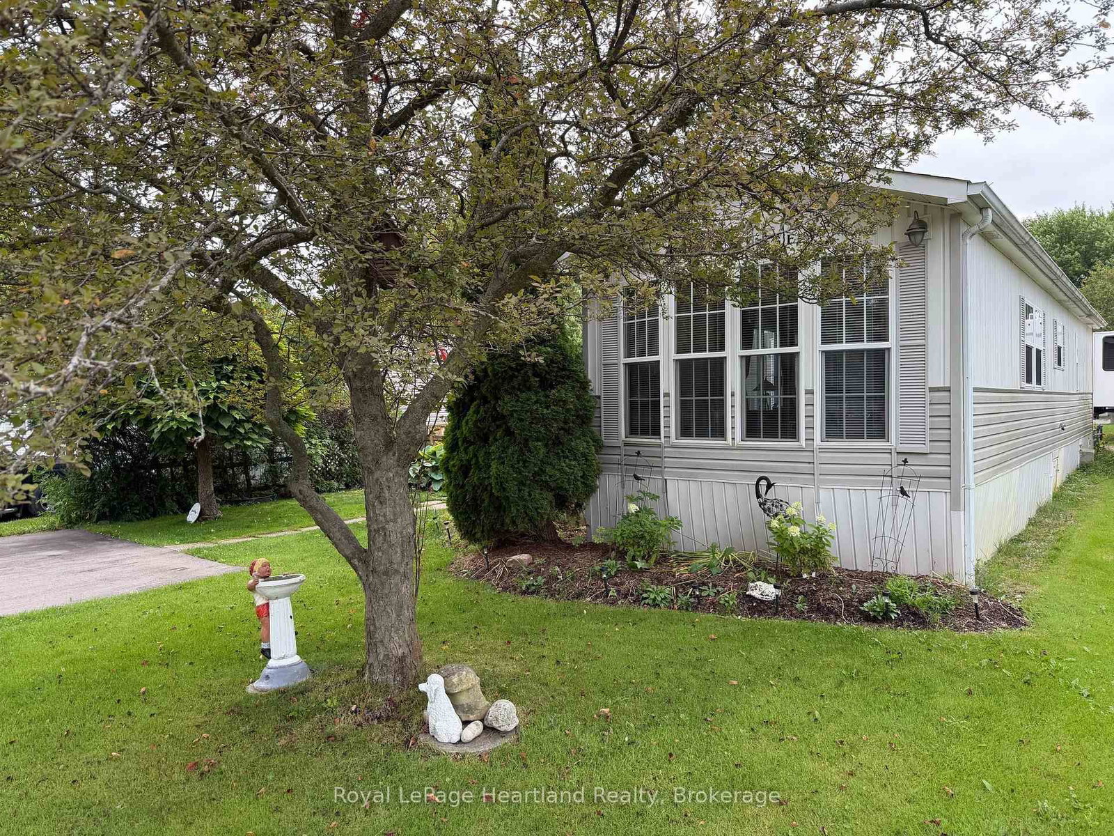 77719 BLUEWATER HWY-45 PORTSIDE Highway • Central Huron, ON photo 24