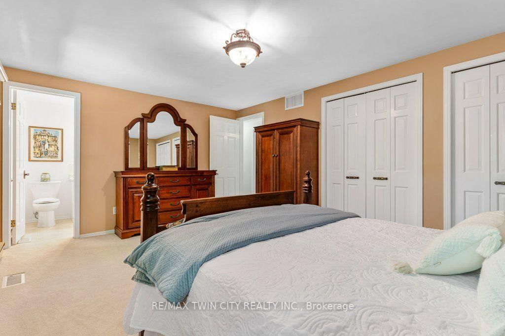 11 Grey Owl Drive • Woolwich, ON photo 26