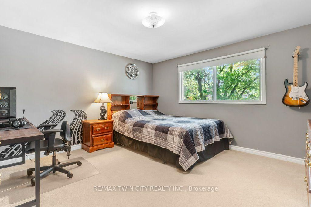 11 Grey Owl Drive • Woolwich, ON photo 30