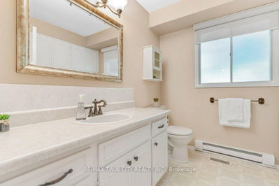 11 Grey Owl Drive • Woolwich, ON photo 9