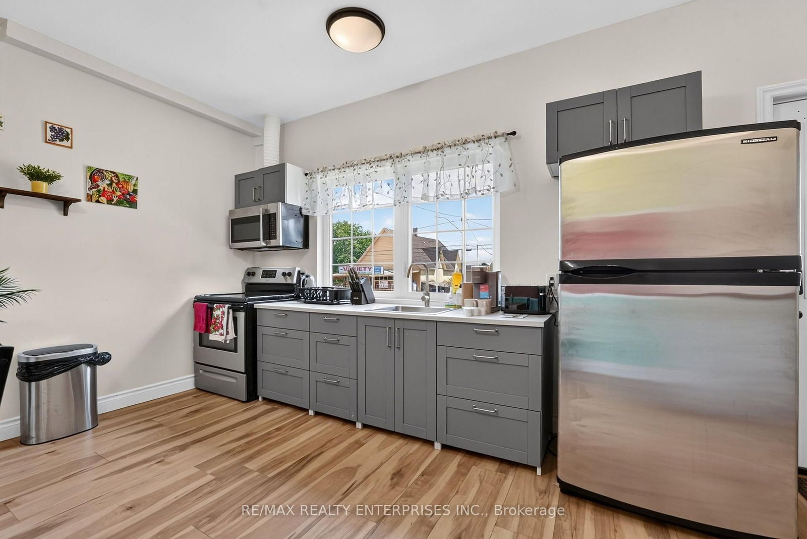 24 Charles Street • Port Colborne, ON photo 43