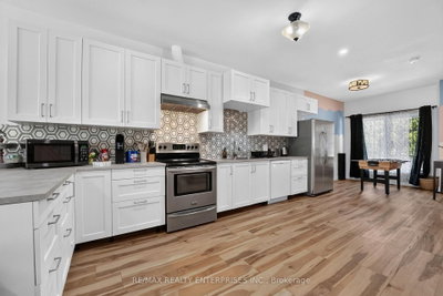 664 King Street • Port Colborne, ON photo 9