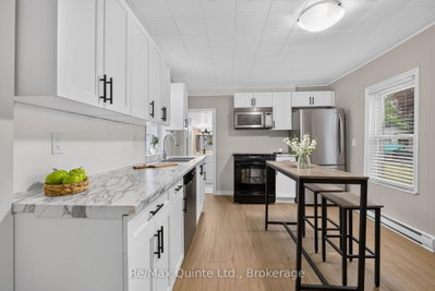 55 George Street • Belleville, ON photo 5