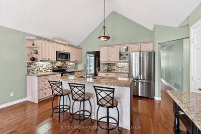 133 Britannia Crescent • Bath, ON photo 8
