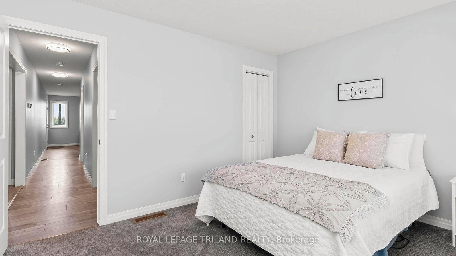 8 MELROSE Court • St. Thomas, ON photo 18