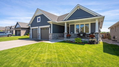 8 MELROSE Court • St. Thomas, ON photo 2