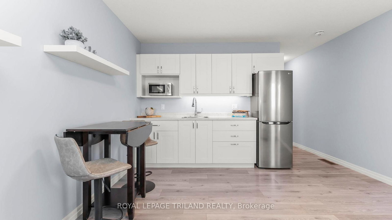 8 MELROSE Court • St. Thomas, ON photo 23