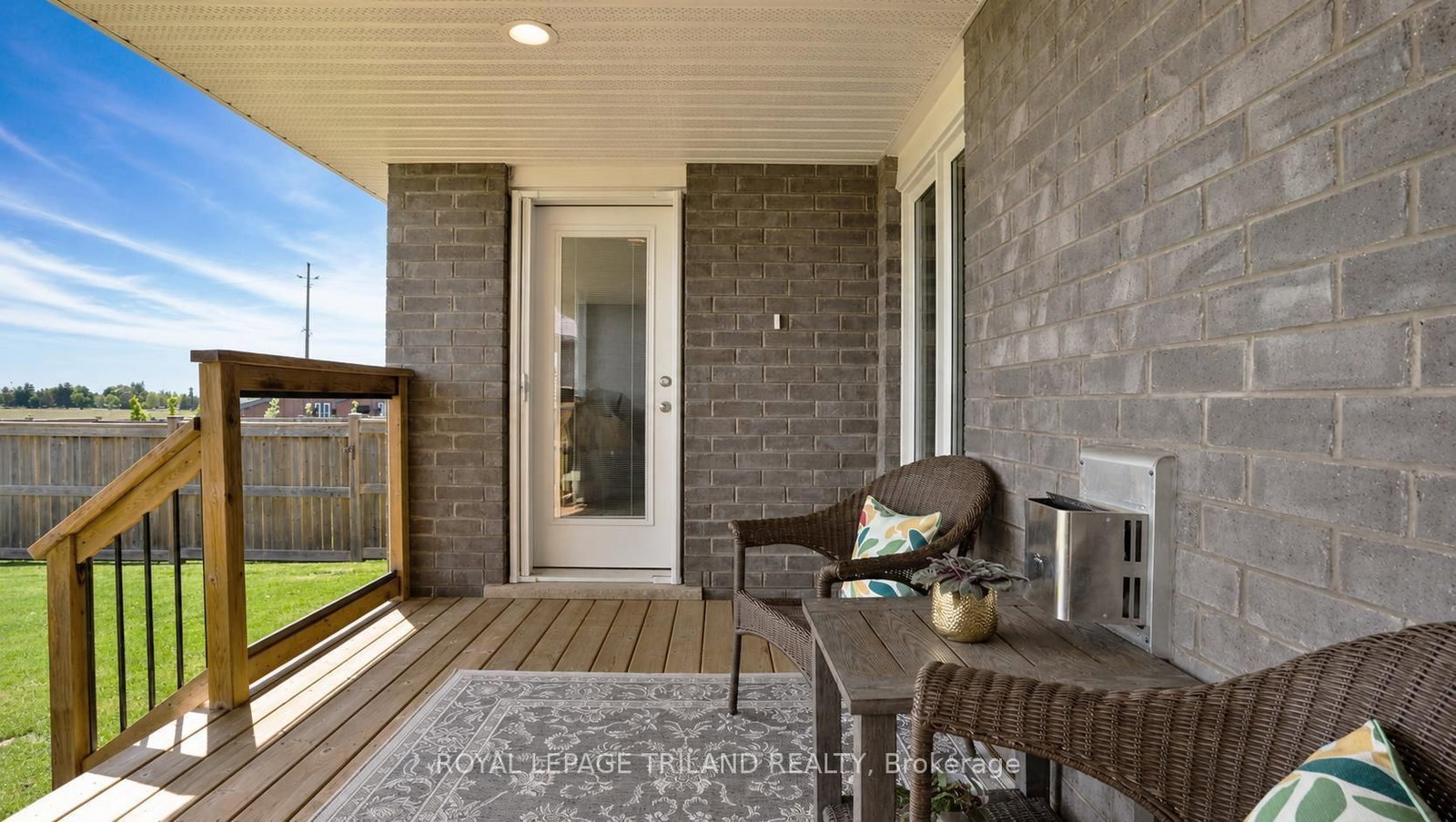 8 MELROSE Court • St. Thomas, ON photo 36