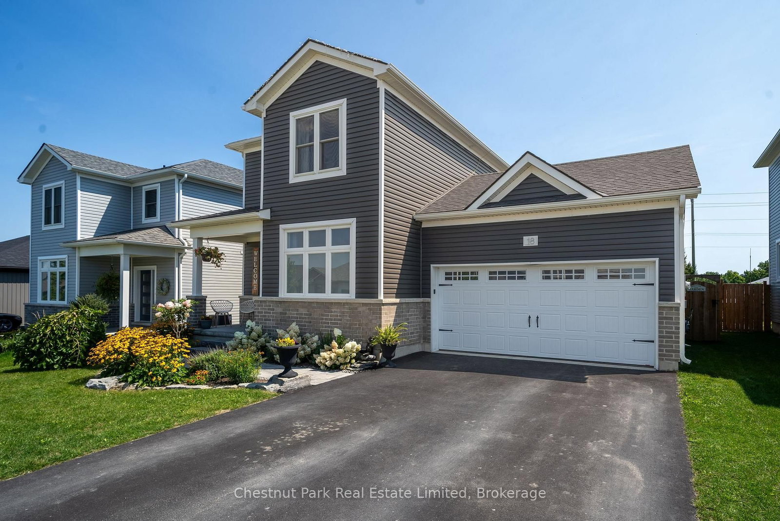 18 Curtis Street • Prince Edward County, ON photo 2