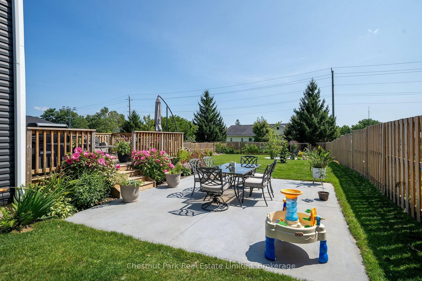18 Curtis Street • Prince Edward County, ON photo 36