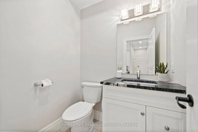18 Curtis Street • Prince Edward County, ON photo 8