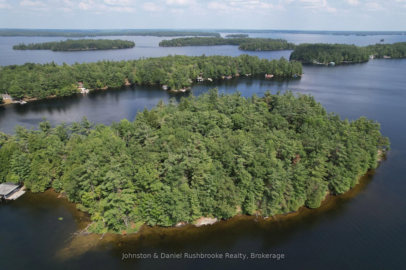 2 Island 24LM (Denison) • Gravenhurst, ON photo 17