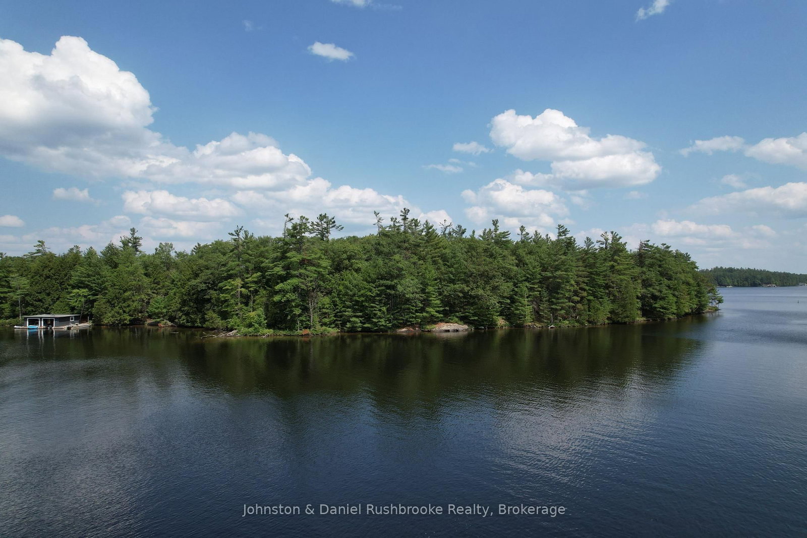 2 Island 24LM (Denison) • Gravenhurst, ON photo 19