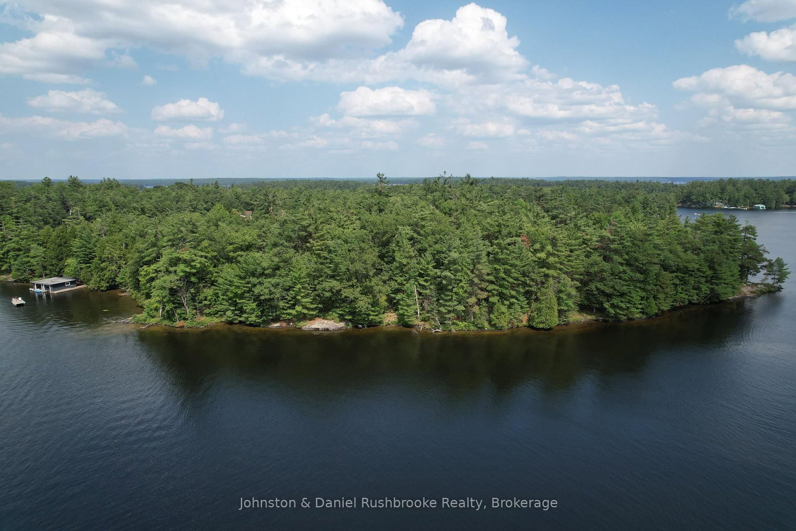 2 Island 24LM (Denison) • Gravenhurst, ON photo 4