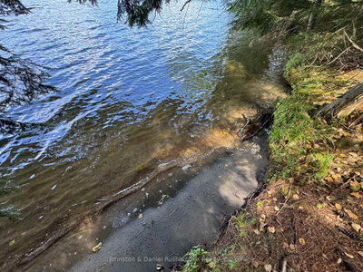 2 Island 24LM (Denison) • Gravenhurst, ON photo 9