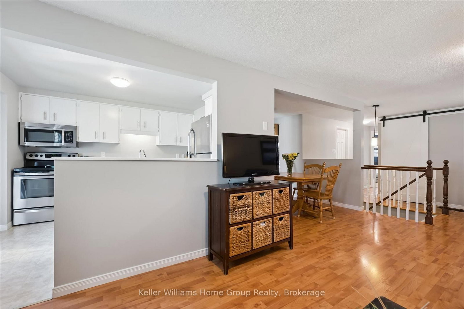 395 Strathallan Street • Centre Wellington, ON photo 13