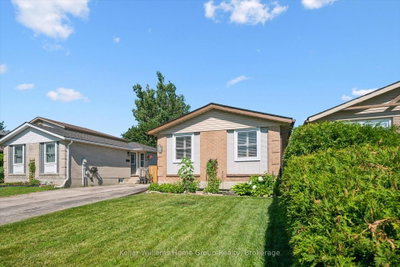 395 Strathallan Street • Centre Wellington, ON photo 4