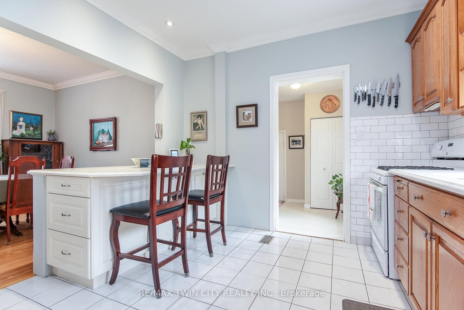 32 Samuel Street • Kitchener, ON photo 11