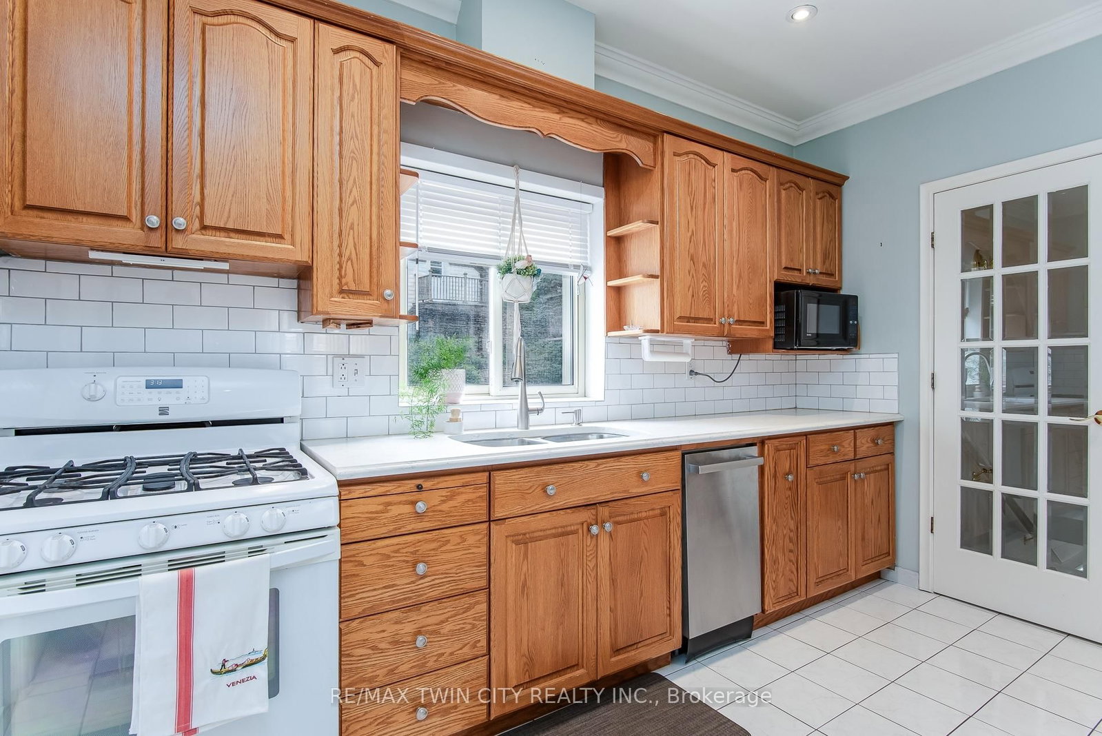 32 Samuel Street • Kitchener, ON photo 14