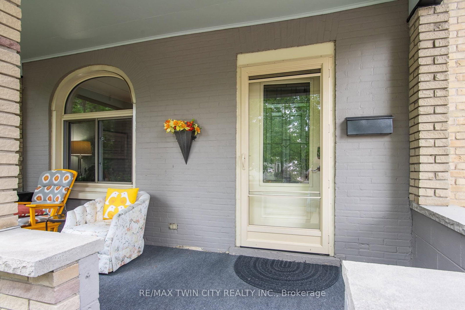 32 Samuel Street • Kitchener, ON photo 6