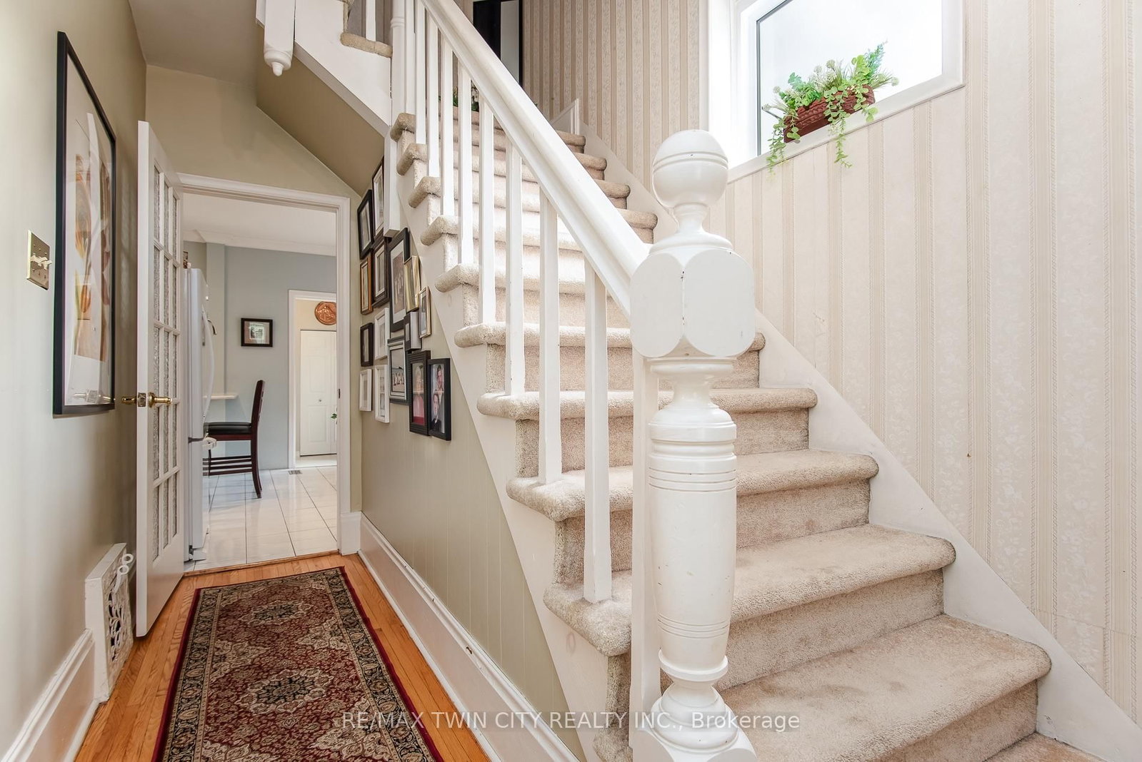 32 Samuel Street • Kitchener, ON photo 9