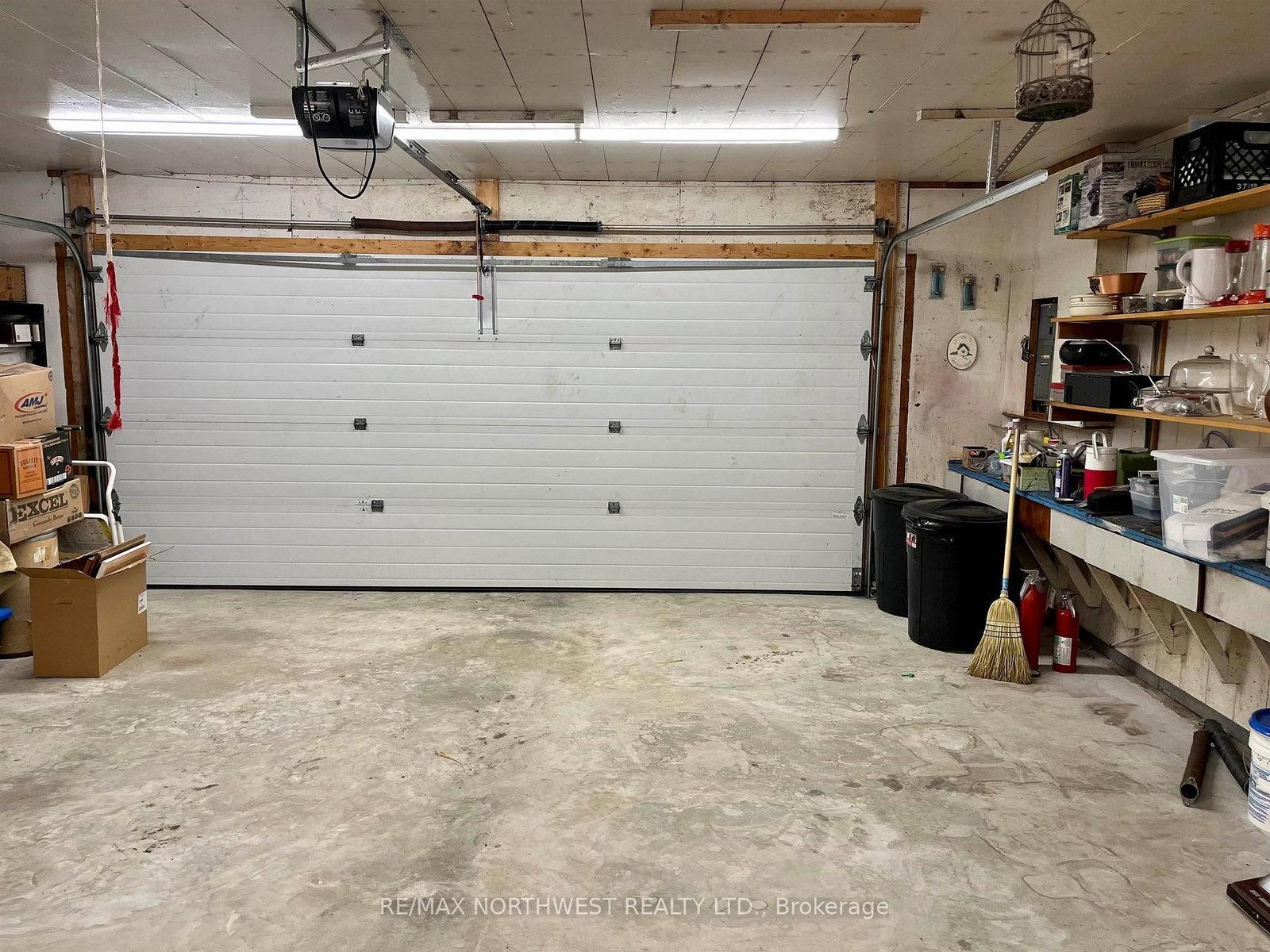 986 HWY 11 • Dawson, ON photo 28