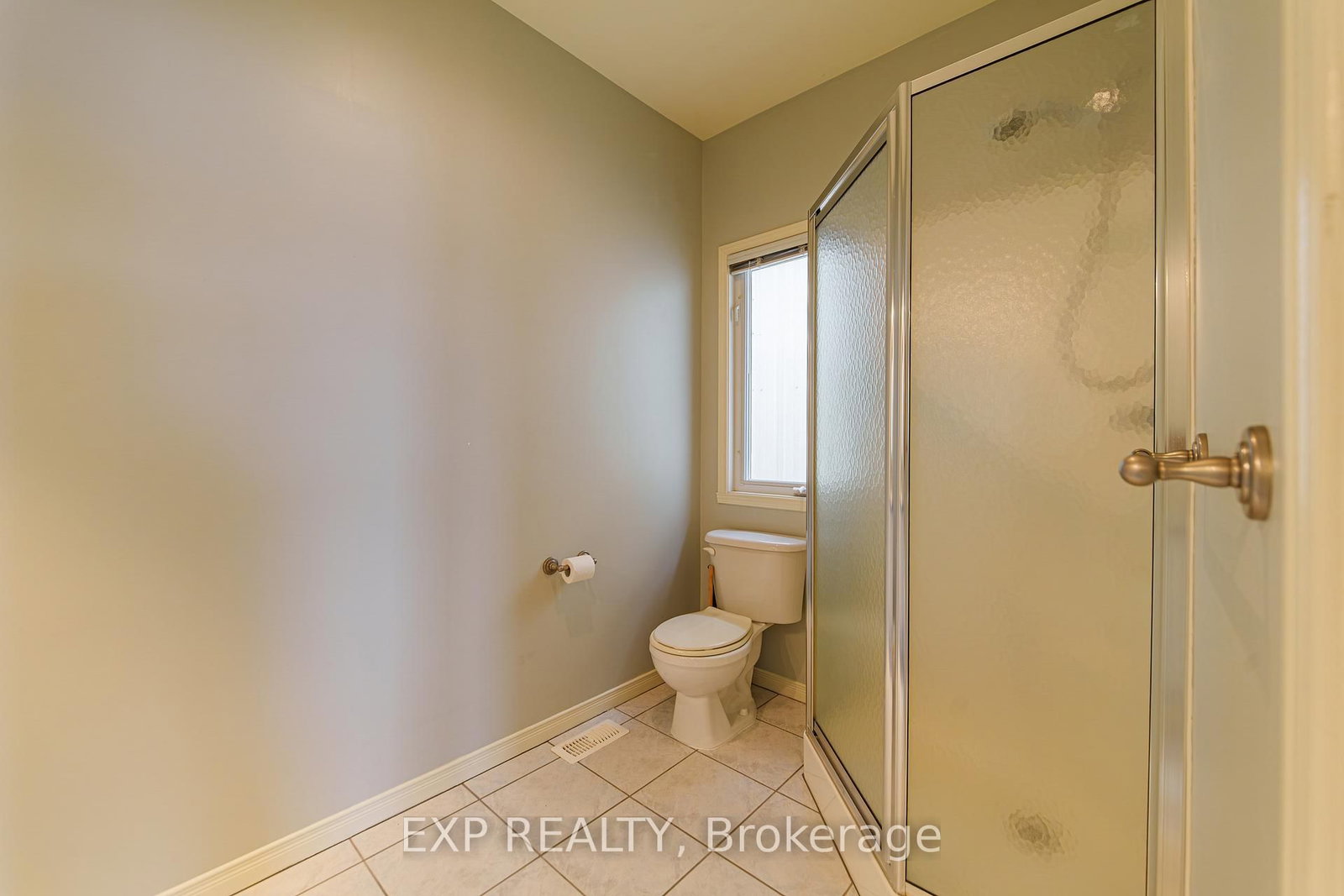 15 Rue Haute Rive Street • Alfred and Plantagenet, ON photo 21