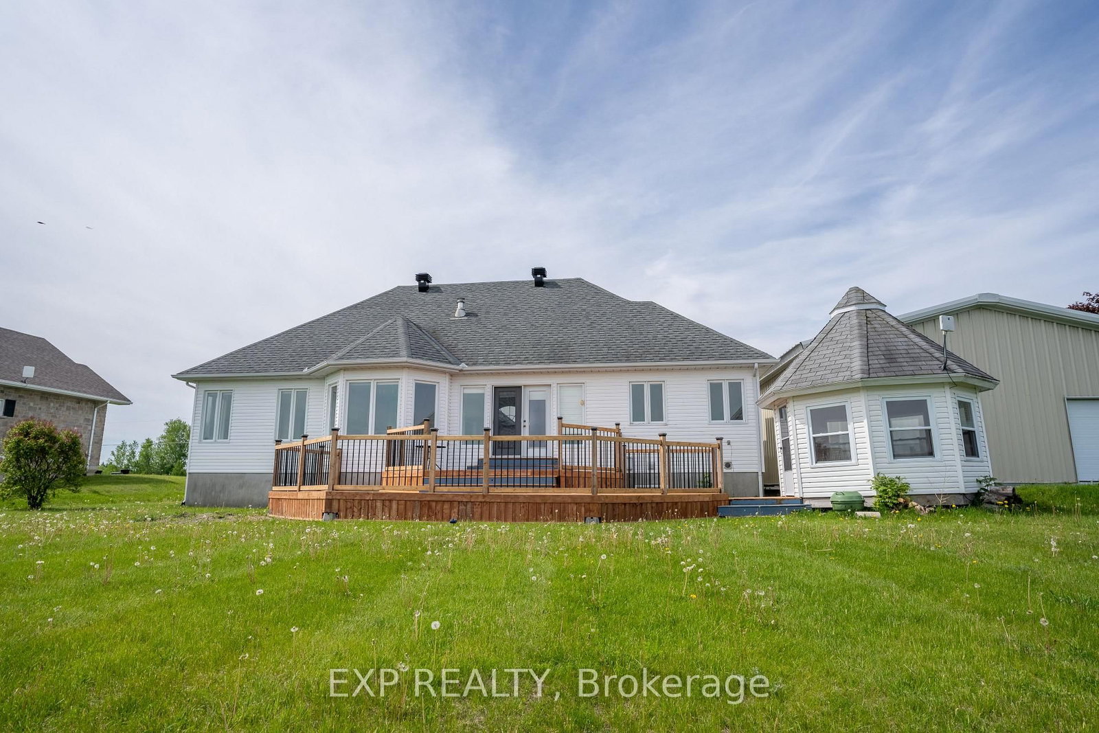 15 Rue Haute Rive Street • Alfred and Plantagenet, ON photo 42