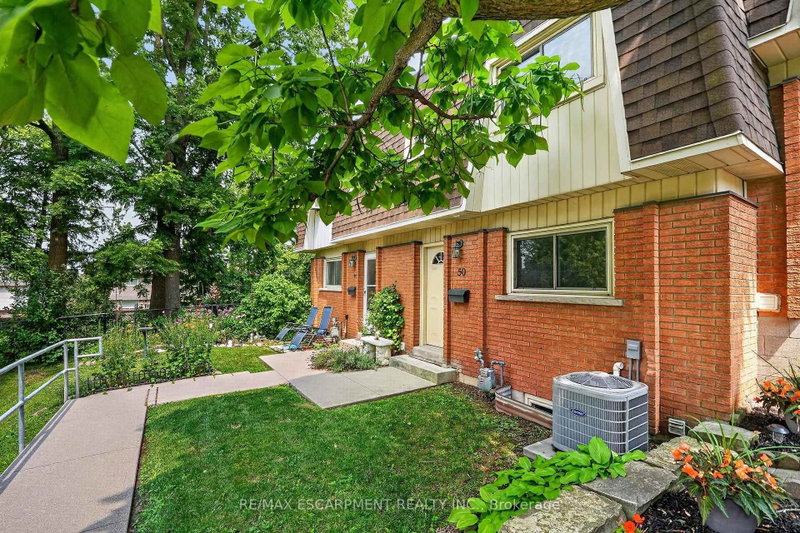 50 - 125 Bonaventure Drive