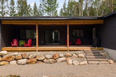 100 Masons Road • Perry, ON photo 3