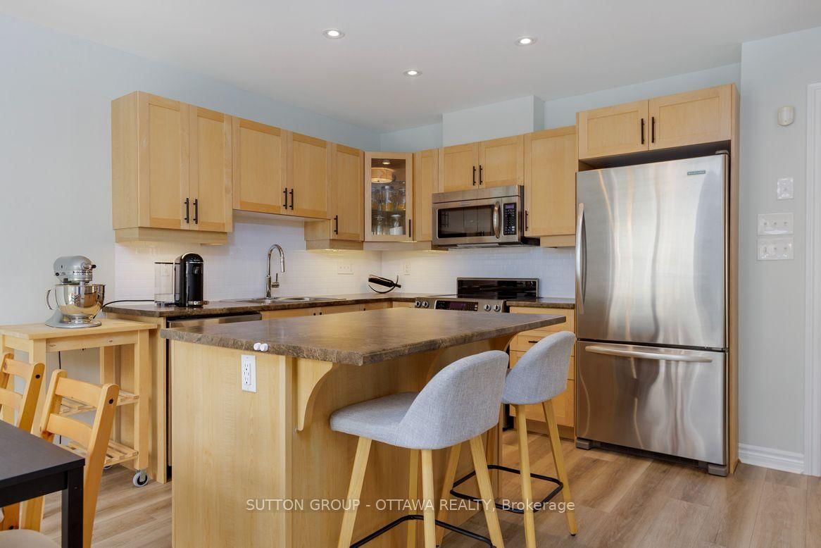 2719 Grand Canal Street • Ottawa, ON photo 13