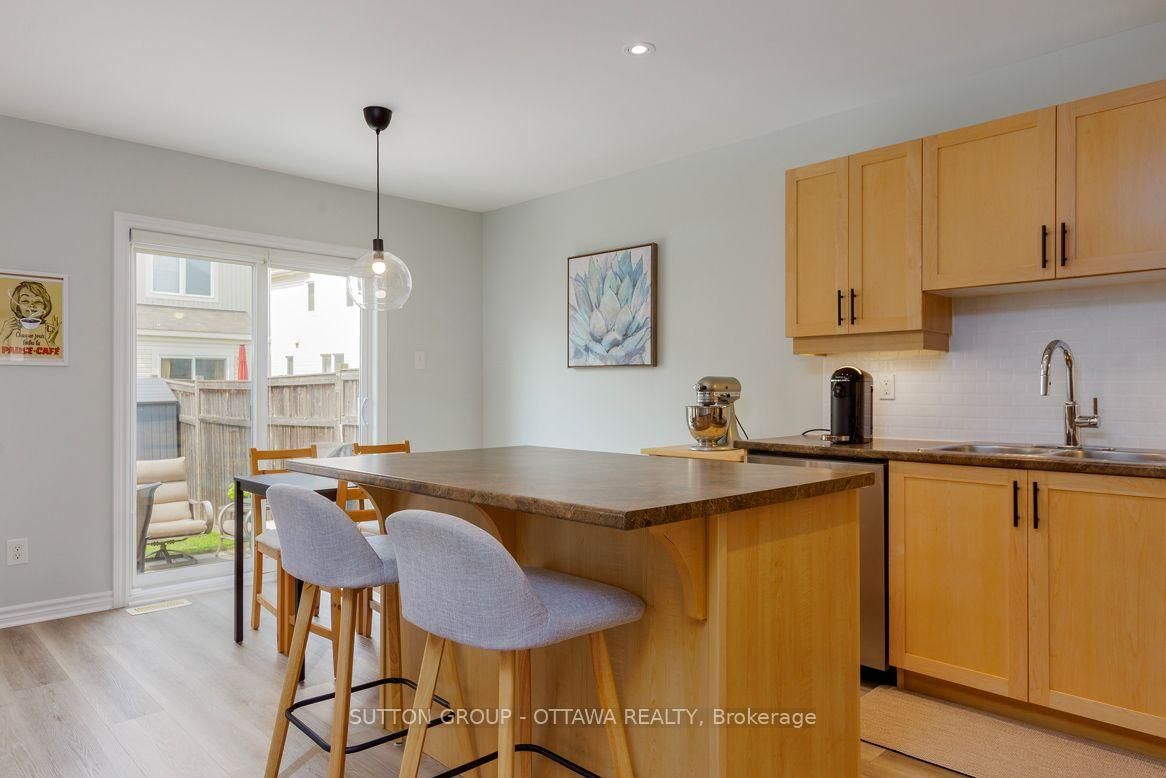 2719 Grand Canal Street • Ottawa, ON photo 14