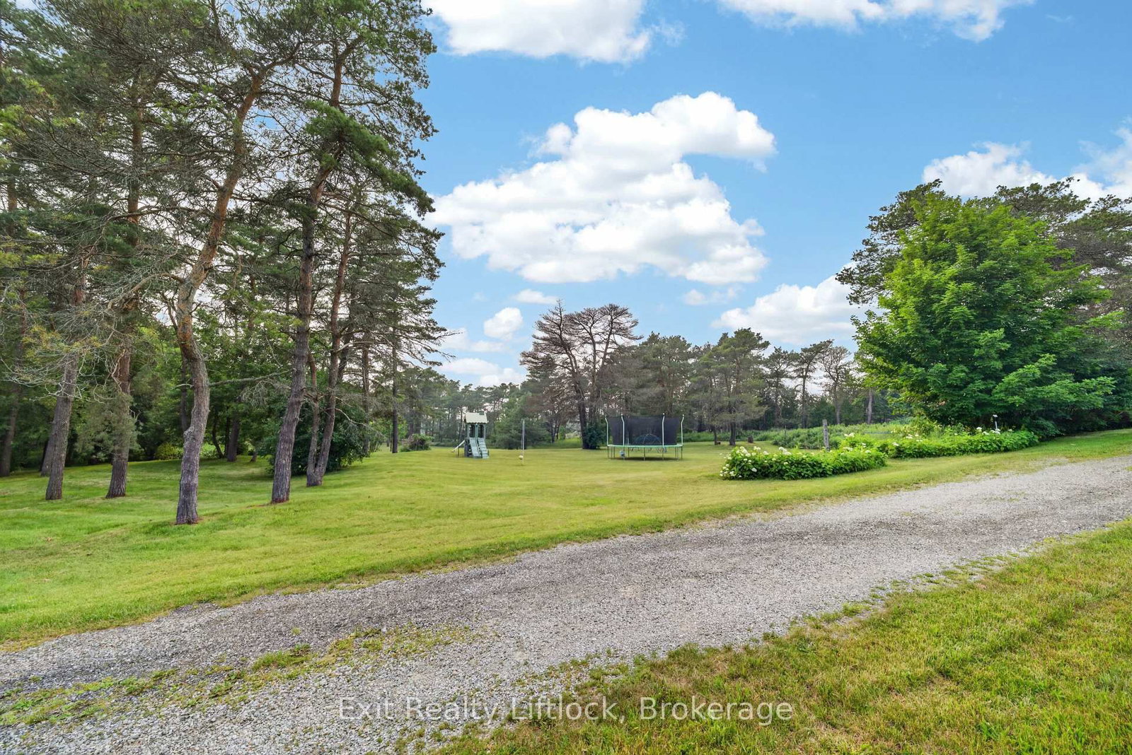 Listing Image 44