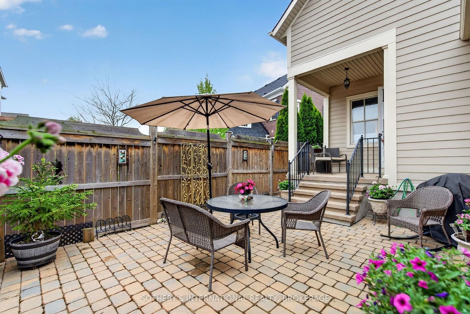 51 Brock Street • Niagara-on-the-Lake, ON photo 23