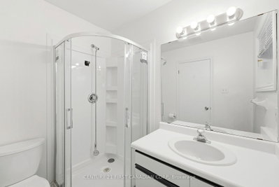 1548 Richmond Street • #10 • London North, ON photo 8